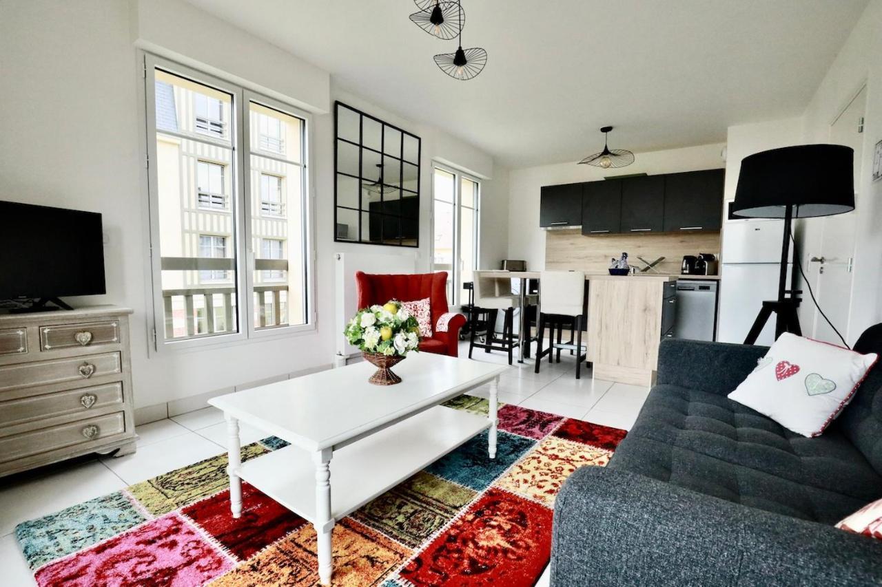 דוביל Appartement Des Arts מראה חיצוני תמונה